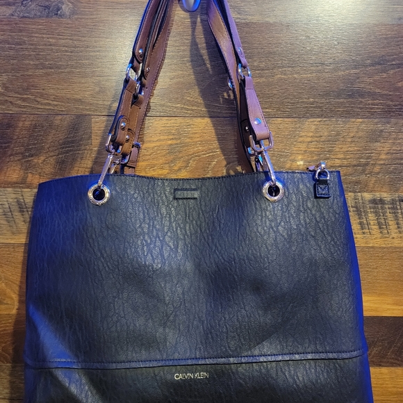Calvin Klein Handbags - Calvin Klein Reversible Tote Bag
